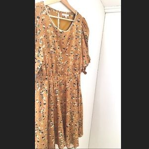 Skies Are Blue Patterned Mustard Colored Dress